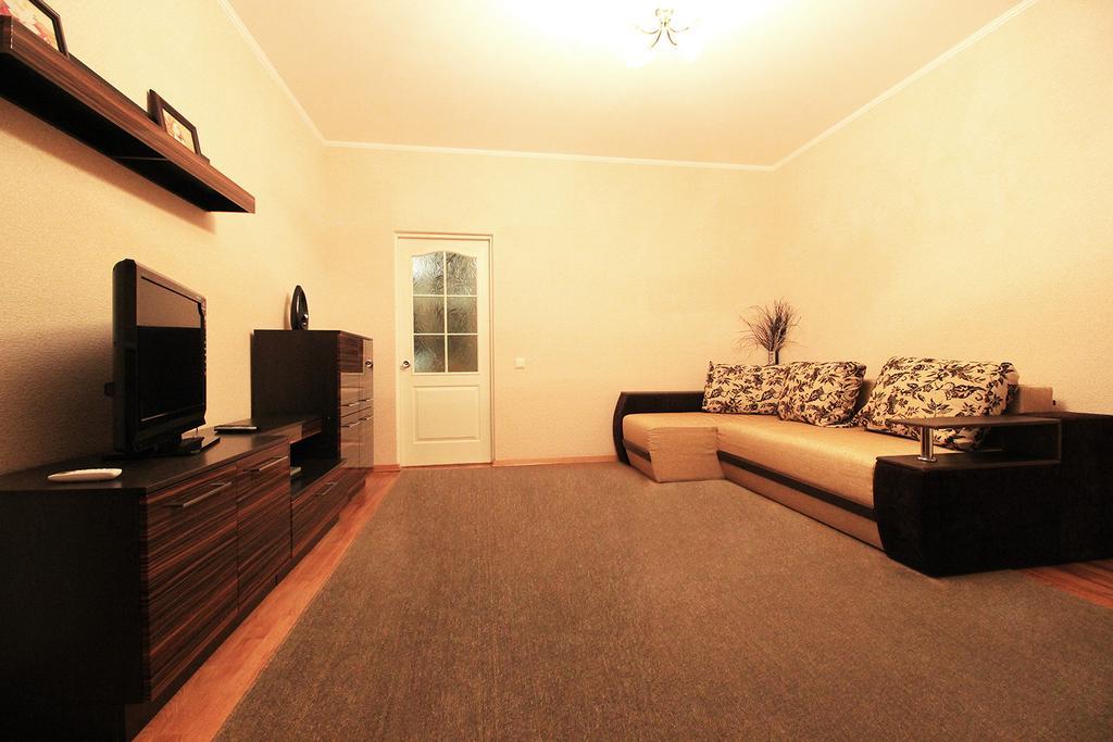 Apartment Poznyaky-Bazhana Kijów Zewnętrze zdjęcie