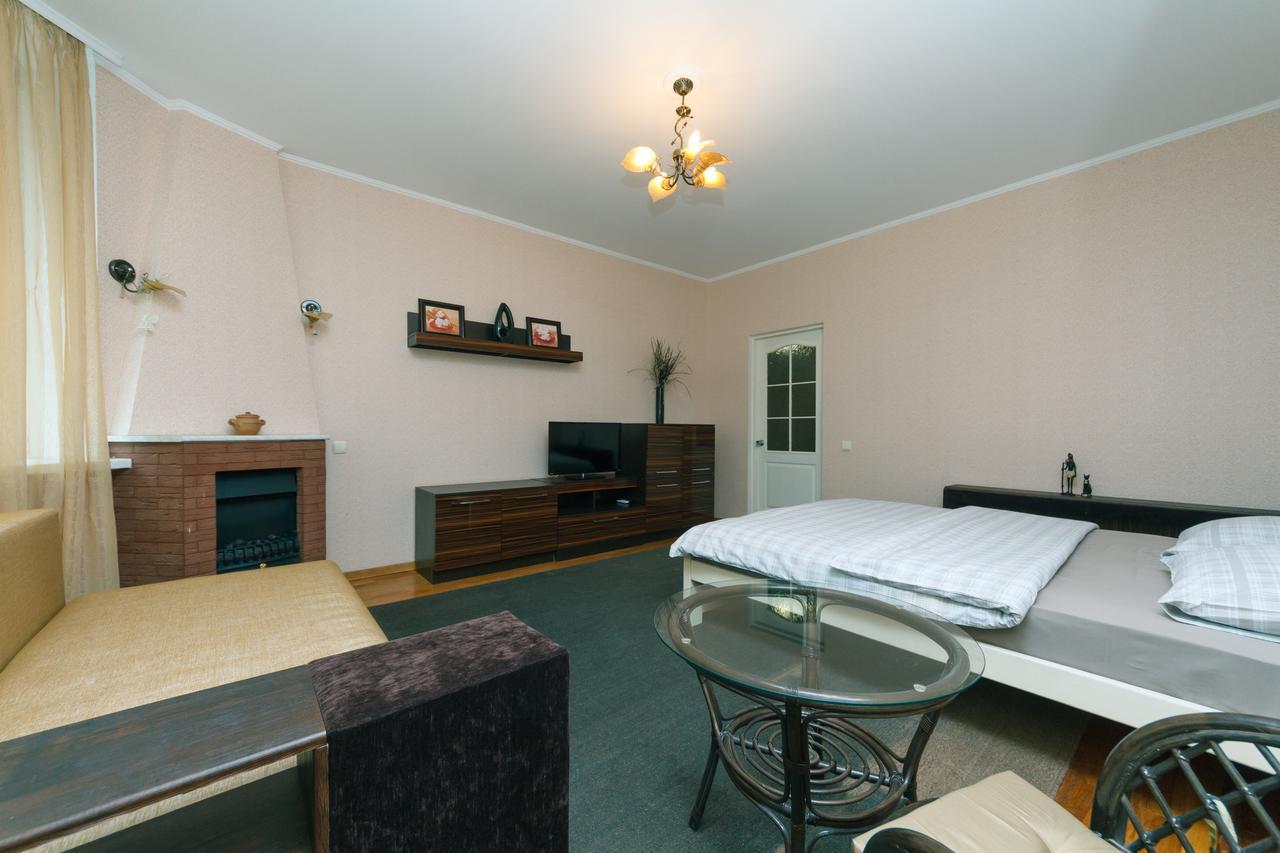 Apartment Poznyaky-Bazhana Kijów Zewnętrze zdjęcie