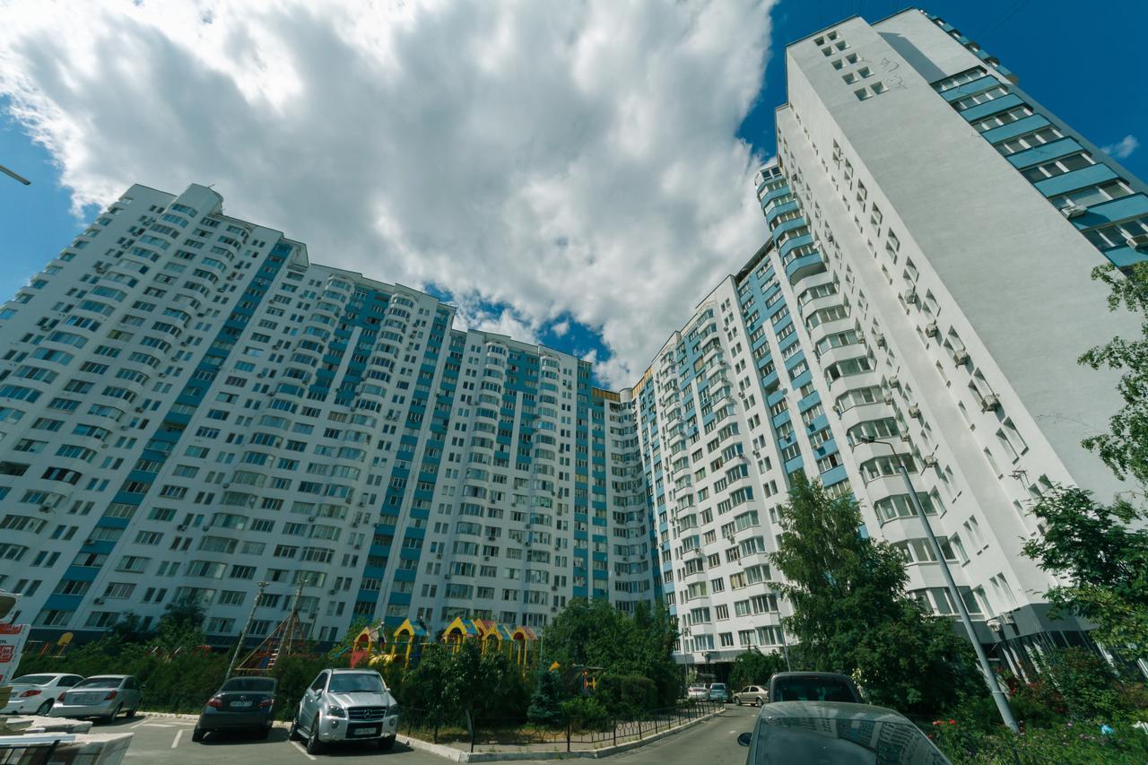 Apartment Poznyaky-Bazhana Kijów Zewnętrze zdjęcie